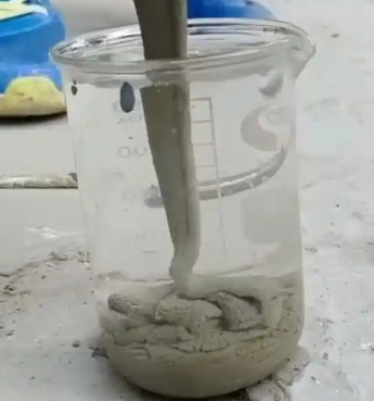 新龙水工混凝土絮凝剂，水下抗分散剂的作用及施工方法